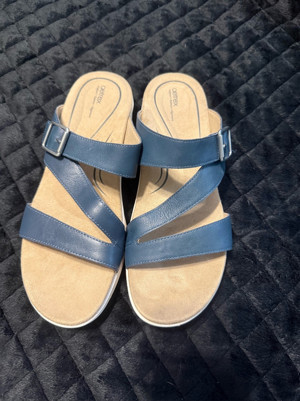 Aetrex Women’s Navy Blue Crisscross Buckle Slide Sandals